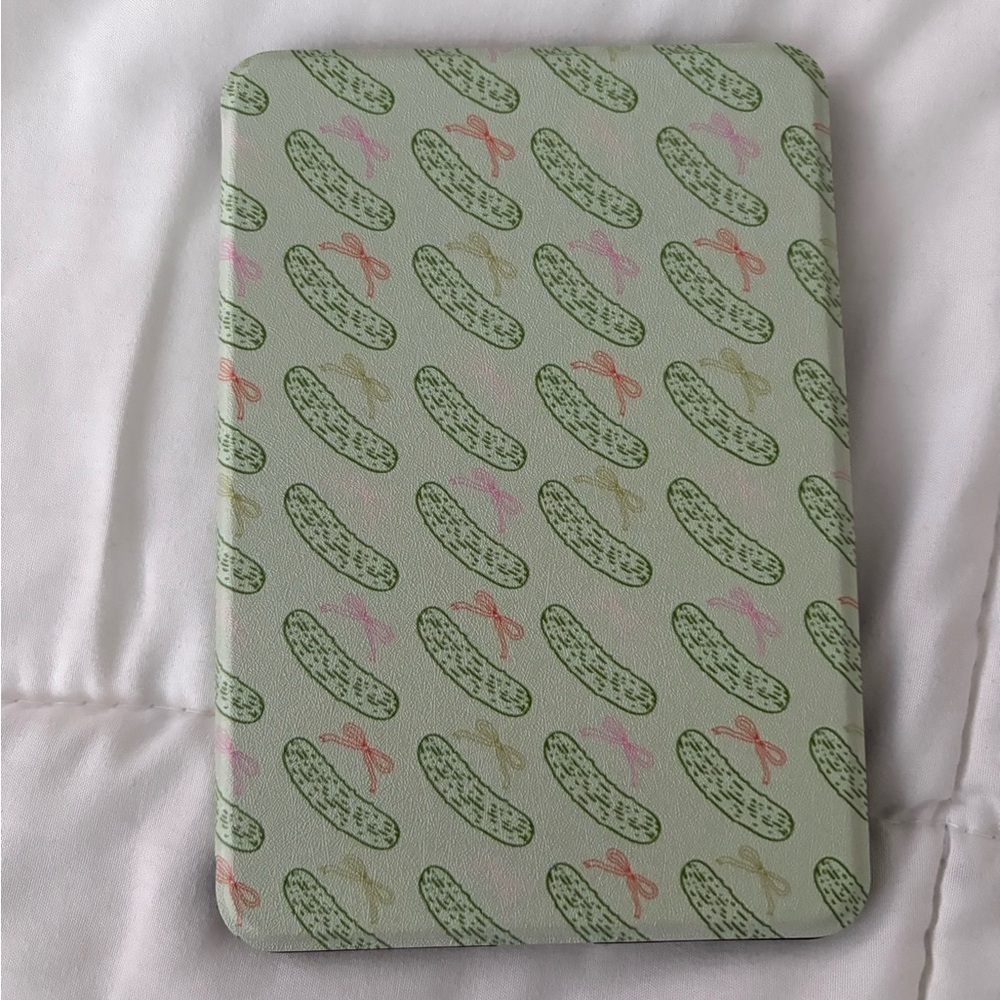 Kindle 11th gen case 6” same one back and front